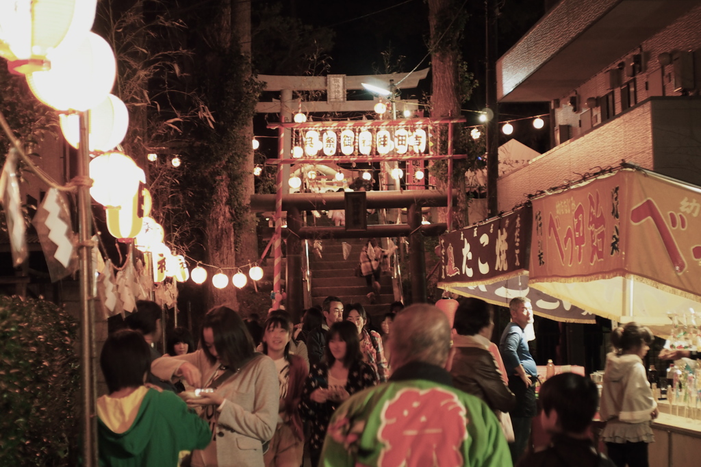 お祭りの夜店