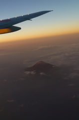 高度１万mからの富士山３