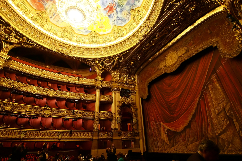 パリ・オペラ座 ガルニエ宮