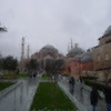 雨のモスク