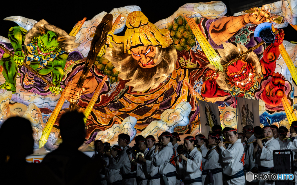 青森ねぶた祭にて-Ⅱ
