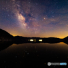 夜明け前の十和田湖