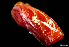 本マグロ赤身の漬けにぎり