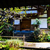 離れ