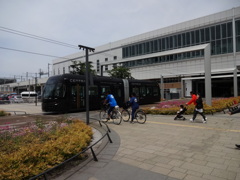 踏切？