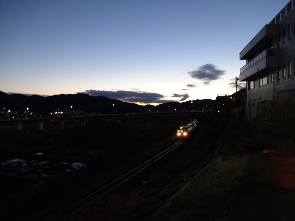 ローカル線