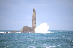 冬の日本海（ローソク岩）