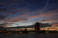 松江の朝の情景