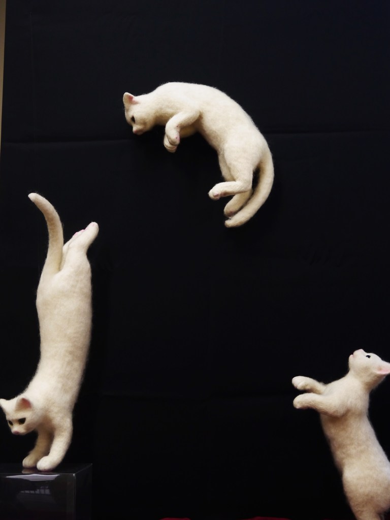 アートにジャンプ！