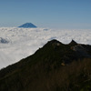 （薬師岳越しの）ふじの山