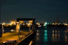 埠頭の夜景