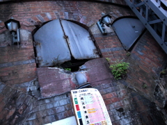 まど・・・か？