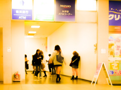 ATM女子高生