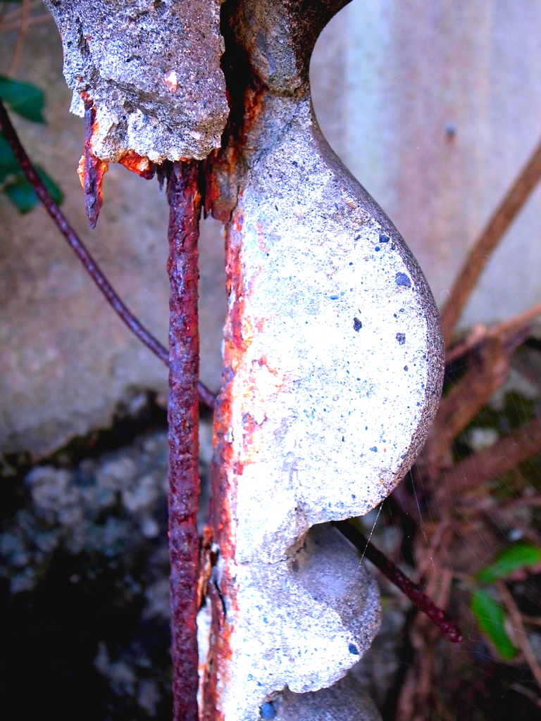 もはや柱ではない。