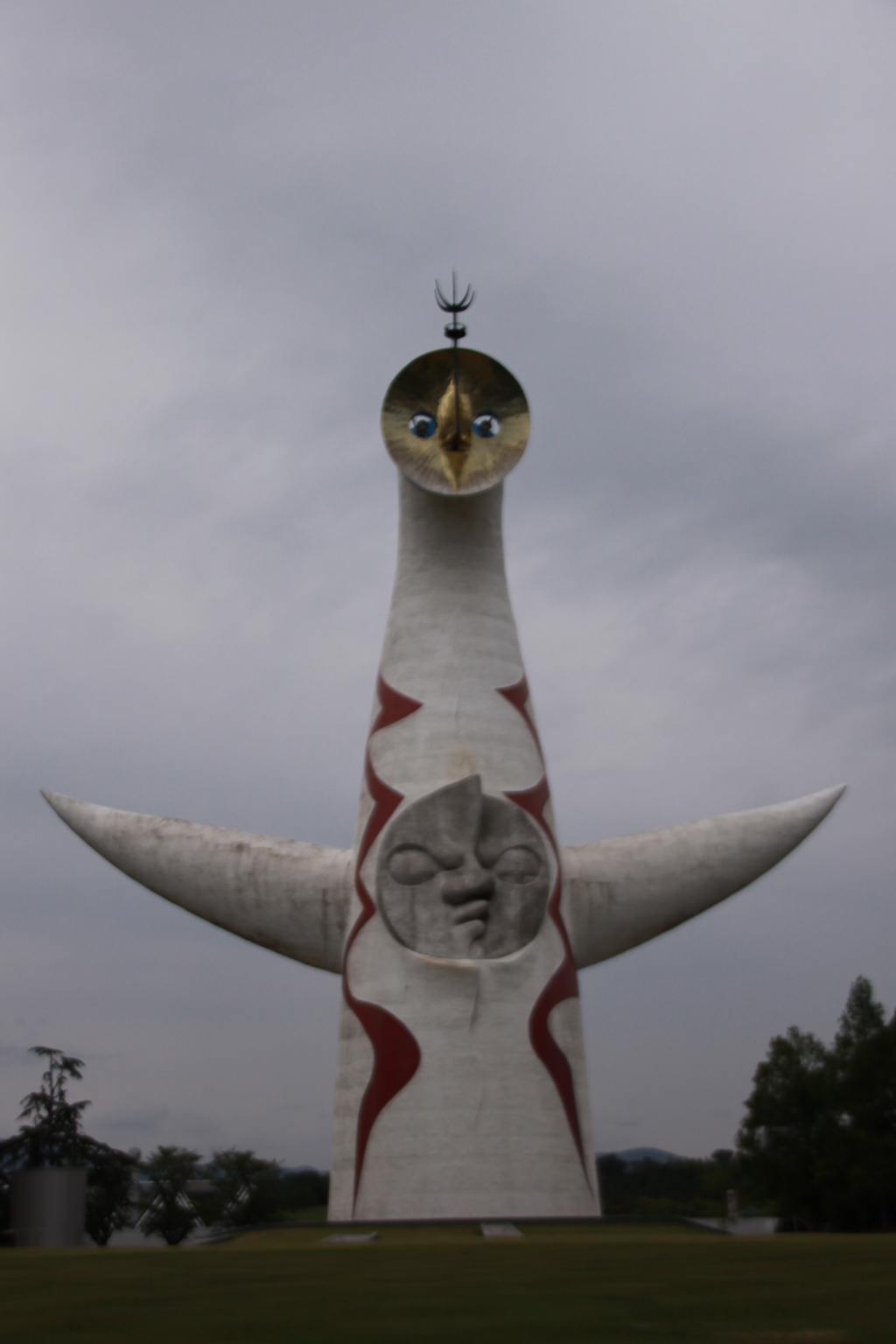 太陽の塔