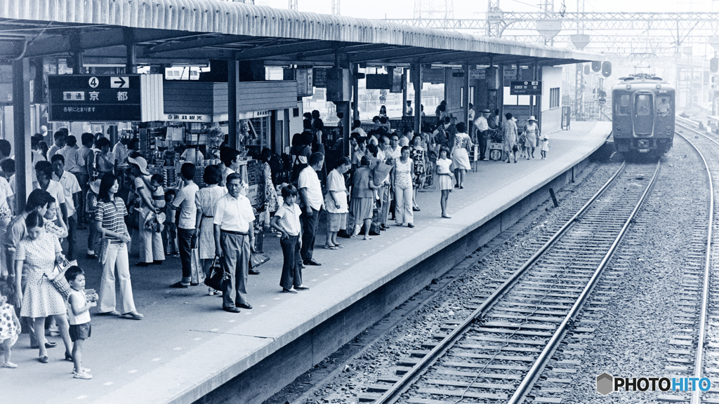 1974『 夏　西大寺駅 』