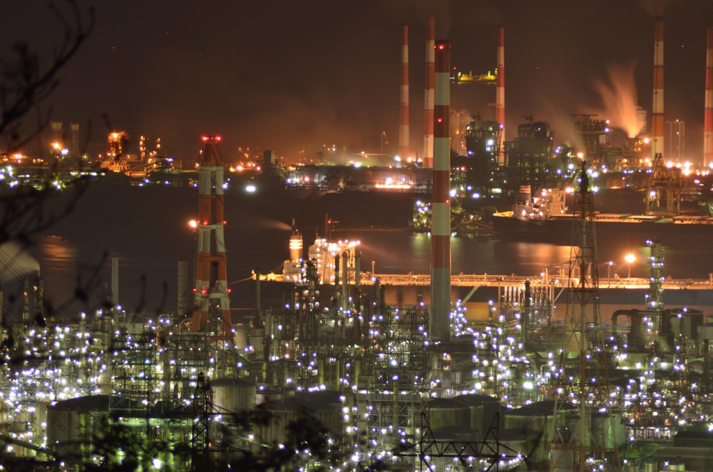 水島コンビナートの夜景