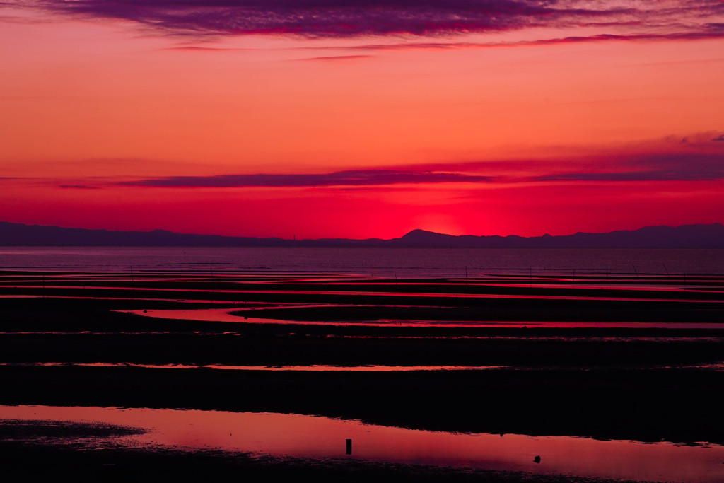 夕日に染まる真玉海岸 ００３