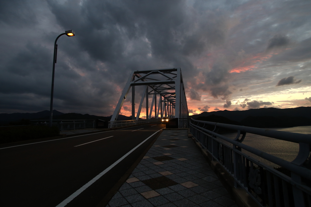 瀬戸の夜明けⅢ