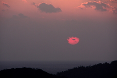 今日の夕陽は陰と陽Ⅲ