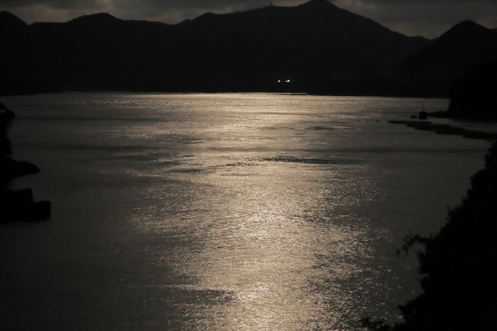 島の夜明けⅡ