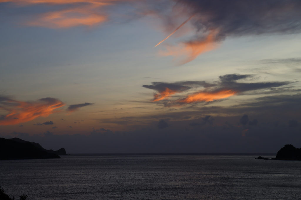 島の夕空