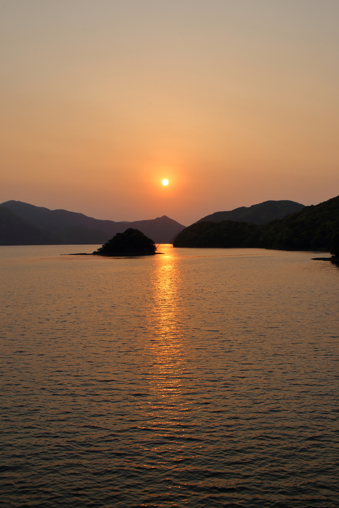 国道沿いに夕陽を追って　ⅱ