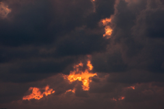 黒雲を裂いてⅠ