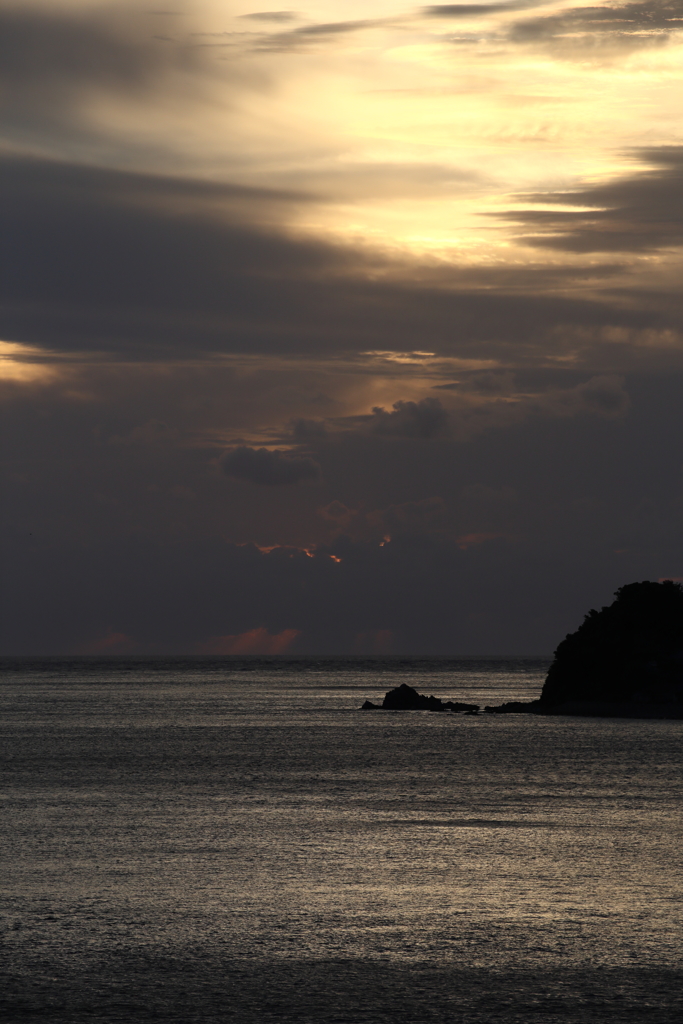 夕刻の西空