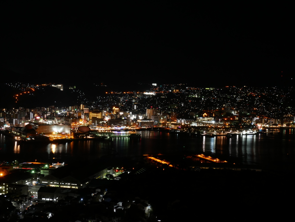 窓越しの夜景ⅰ