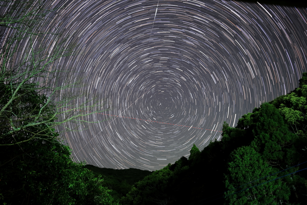 自宅窓から北の空