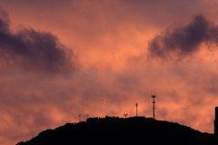 病室から窓越しの夕焼け　ⅳ