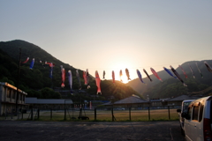 夕焼け空の鯉のぼり　ⅱ