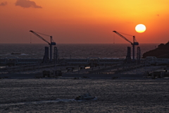 国家石油備蓄基地背後の夕陽Ⅱ