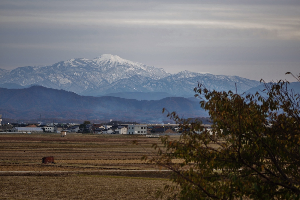 白山冠雪