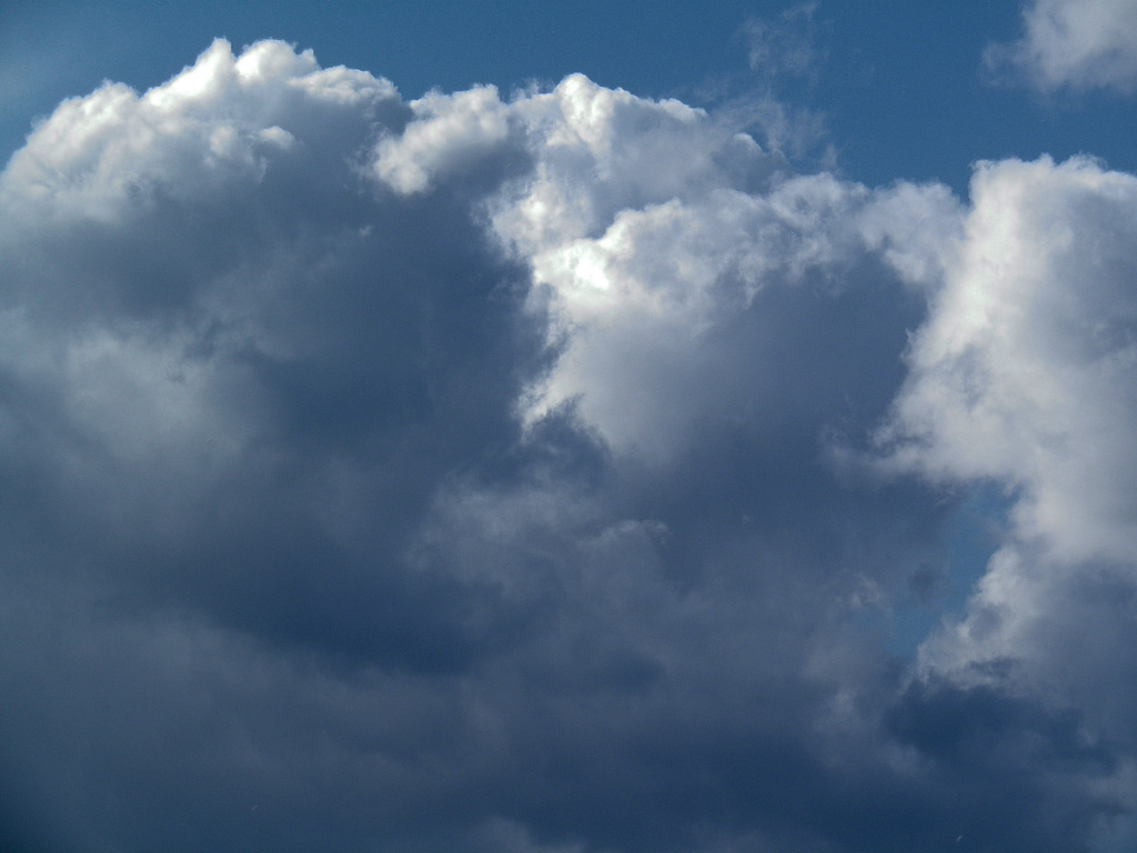 雲３７