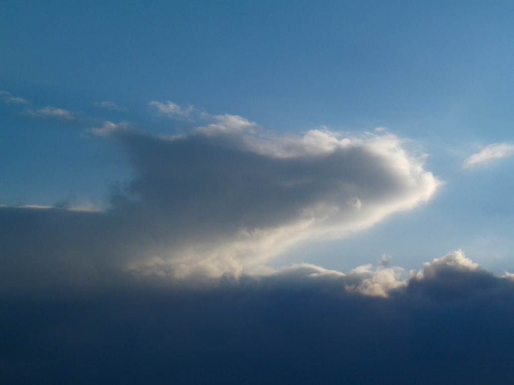 雲２２８
