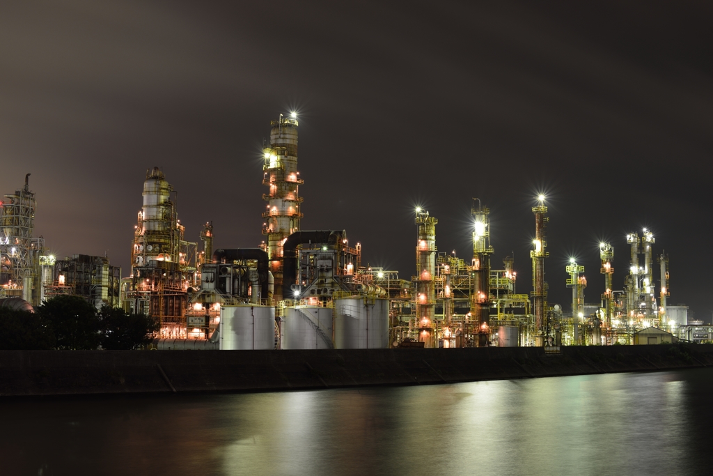 Illuminations of the factory