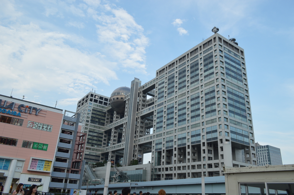 フジテレビ本社ビル