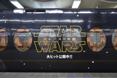 特急ラピート　スターウォーズ　フォースの覚醒号