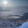 冬期の阿蘇大観峰　朝日を浴びて積雪と共に