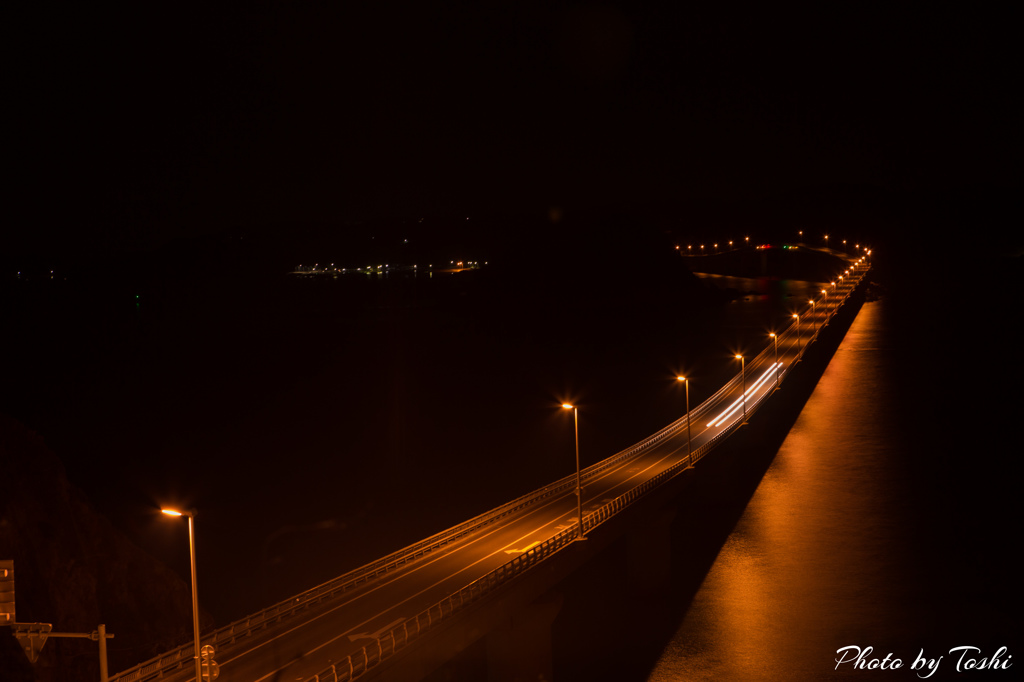 昼間も良いけど夜もね（角島大橋）