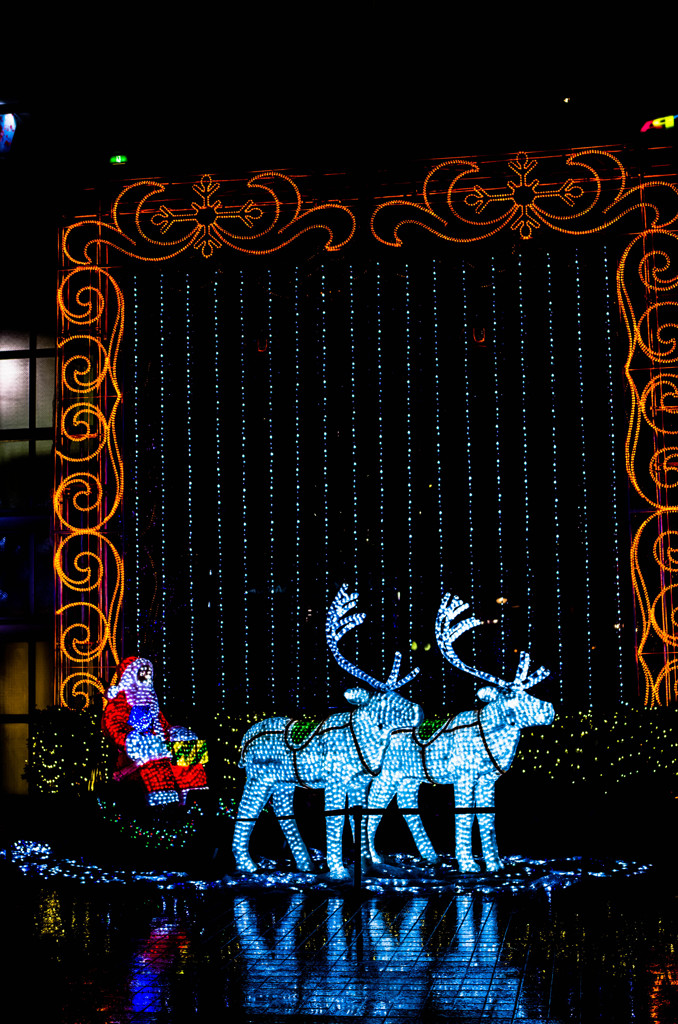 Santa Claus is coming to town②