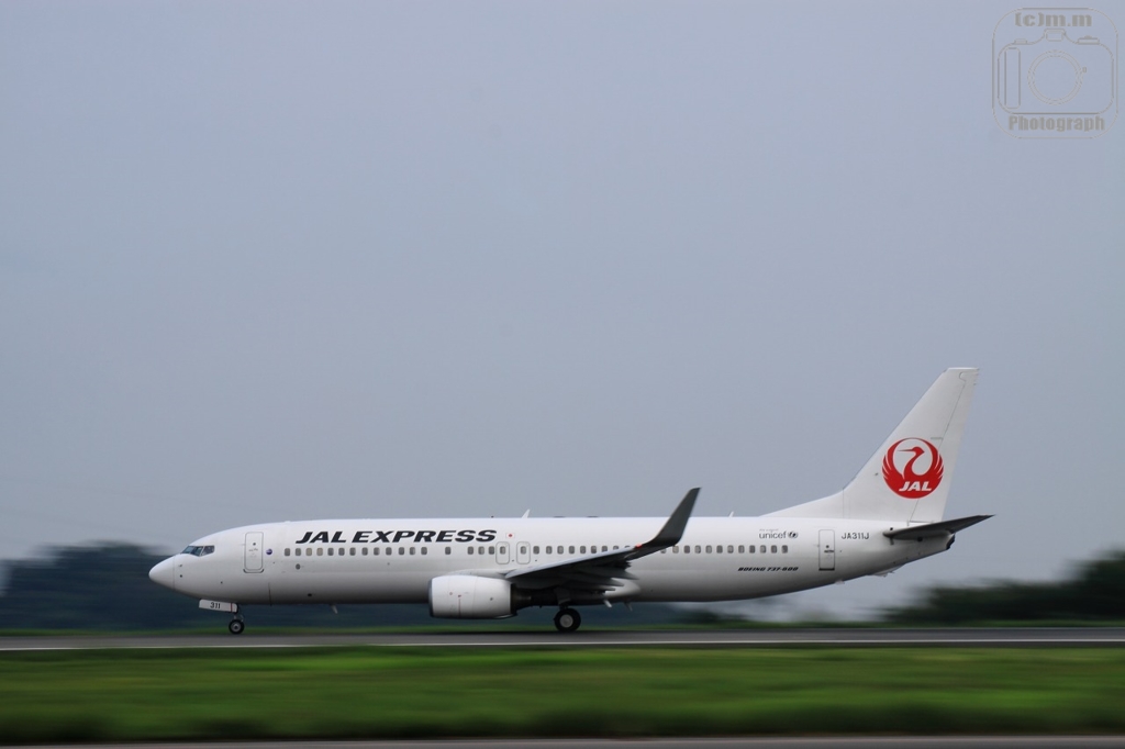 岡山空港で流し撮り