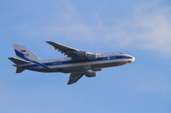 アントノフ　An-124-100 Ruslan.