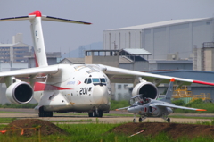 XC-2とT-4