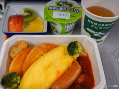 今日の機内食