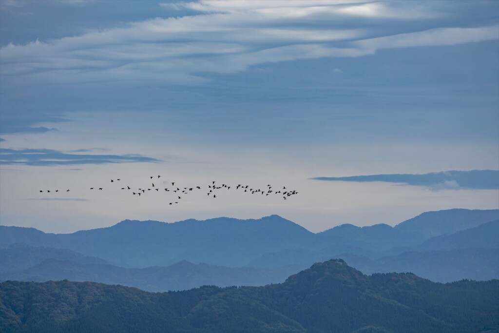 マガンの山越え