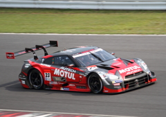 MOTUL AUTECH GT-R