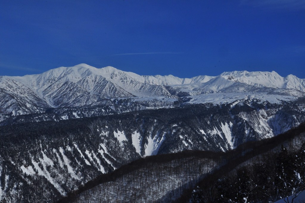 郷土の山並♫